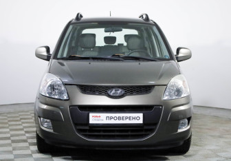 Подержанный автомобиль Hyundai Matrix 2009 года (2 фото)