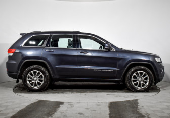 Подержанный автомобиль Jeep Grand Cherokee 2013 года (4 фото)