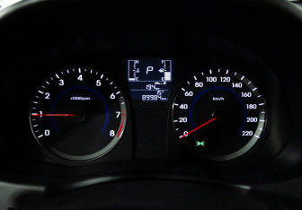 Подержанный автомобиль Hyundai Solaris Sedan 2016 года (12 фото)