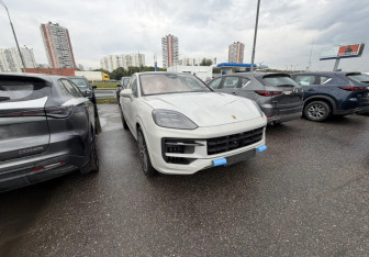 Новый Porsche Cayenne 2026 (2 фото)