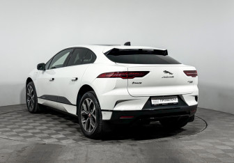 Подержанный автомобиль Jaguar I-Pace 2019 года (7 фото)
