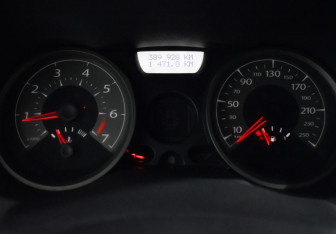 Подержанный автомобиль Renault Megane Sedan 2006 года (15 фото)