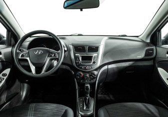 Подержанный автомобиль Hyundai Solaris Sedan 2016 года (13 фото)