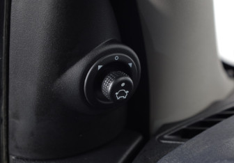 Подержанный автомобиль Ford Fusion 2008 года (17 фото)