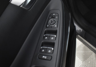 Подержанный автомобиль Hyundai Santa Fe 2021 года (19 фото)