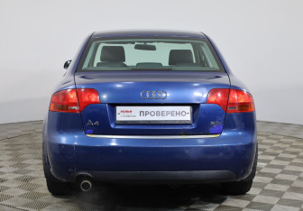 Подержанный автомобиль Audi A4 Sedan 2006 года (6 фото)
