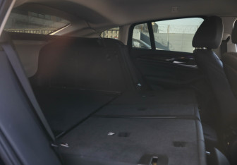 Подержанный автомобиль BMW X4 2020 года (10 фото)