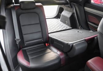 Подержанный автомобиль Geely Coolray 2020 года (30 фото)
