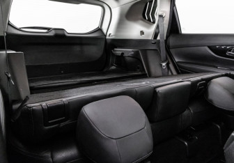 Подержанный автомобиль Nissan X-Trail 2020 года (23 фото)