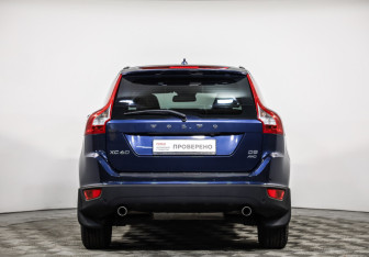 Подержанный автомобиль Volvo XC60 2012 года (6 фото)