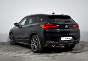 Подержанный автомобиль BMW X2 2019 года (7 фото)