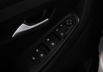 Подержанный автомобиль Hyundai Creta 2022 года (10 фото)