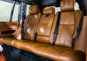 Подержанный автомобиль Land Rover Range Rover 2010 года (30 фото)