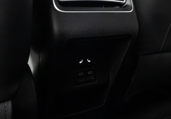 Подержанный автомобиль Exeed LX 2023 года (24 фото)