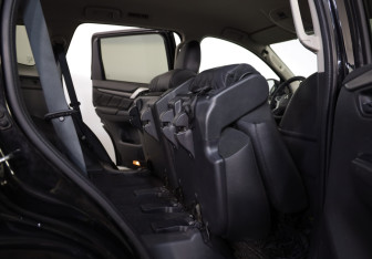 Подержанный автомобиль Mitsubishi Pajero Sport 2019 года (28 фото)