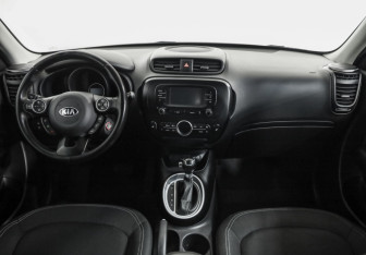 Подержанный автомобиль Kia Soul 2017 года (10 фото)