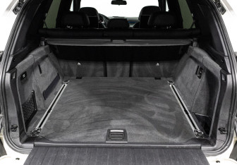 Подержанный автомобиль BMW X5 2014 года (28 фото)