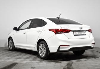 Подержанный автомобиль Hyundai Solaris Sedan 2018 года (7 фото)