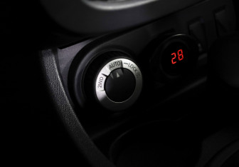 Подержанный автомобиль Renault Duster 2018 года (23 фото)