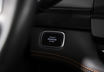 Подержанный автомобиль Changan UNI-K 2023 года (22 фото)