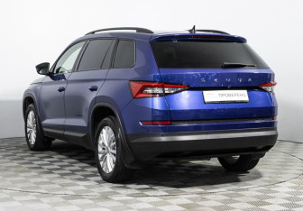 Подержанный автомобиль Skoda Kodiaq 2020 года (7 фото)