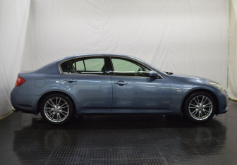 Подержанный автомобиль Infiniti G Sedan 2010 года (4 фото)