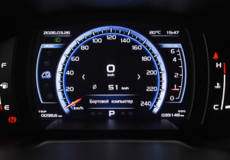 Подержанный автомобиль Geely Atlas 2020 года (23 фото)