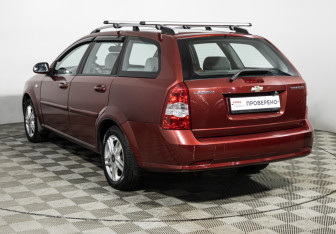 Подержанный автомобиль Chevrolet Lacetti Wagon 2008 года (7 фото)