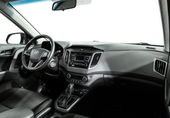 Подержанный автомобиль Hyundai Creta 2021 года (9 фото)