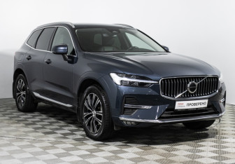 Подержанный автомобиль Volvo XC60 2021 года (3 фото)