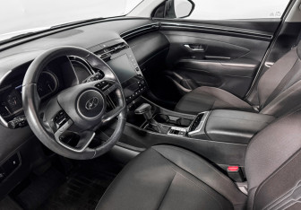 Подержанный автомобиль Hyundai Tucson 2021 года (9 фото)