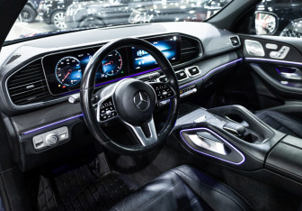 Подержанный автомобиль Mercedes-Benz GLE 2019 года (16 фото)