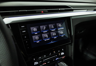 Подержанный автомобиль Volkswagen Arteon 2021 года (20 фото)