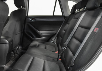 Подержанный автомобиль Mazda CX-5 2013 года (12 фото)