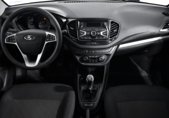 Подержанный автомобиль LADA (ВАЗ) Vesta Sedan 2020 года (15 фото)