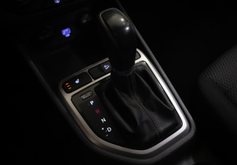 Подержанный автомобиль Hyundai Creta 2019 года (14 фото)