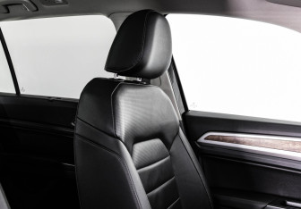 Подержанный автомобиль Volkswagen Teramont 2019 года (25 фото)