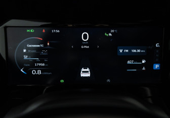 Подержанный автомобиль Geely Monjaro 2023 года (12 фото)