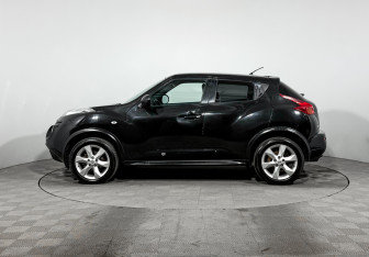 Подержанный автомобиль Nissan Juke 2012 года (8 фото)