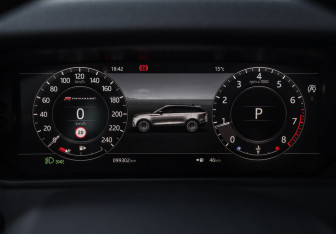 Подержанный автомобиль Land Rover Range Rover Velar 2019 года (17 фото)