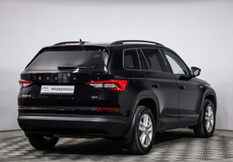 Подержанный автомобиль Skoda Kodiaq 2021 года (5 фото)