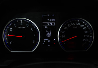 Подержанный автомобиль Honda CR-V 2008 года (23 фото)