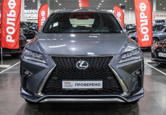 Подержанный автомобиль Lexus RX 2019 года (3 фото)