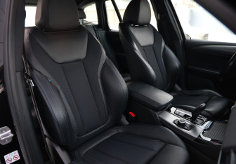 Подержанный автомобиль BMW X3 2019 года (27 фото)