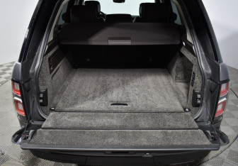 Подержанный автомобиль Land Rover Range Rover 2018 года (21 фото)