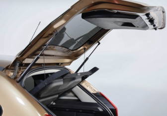 Подержанный автомобиль LADA (ВАЗ) XRAY 2018 года (28 фото)