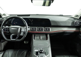 Подержанный автомобиль Jaecoo J8 2024 года (13 фото)