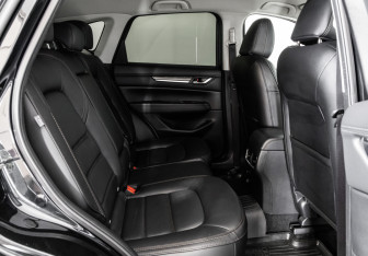 Подержанный автомобиль Mazda CX-5 2021 года (22 фото)