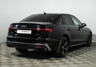 Подержанный автомобиль Audi A4 Sedan 2021 года (5 фото)