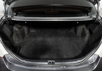 Подержанный автомобиль Toyota Camry Sedan 2008 года (17 фото)